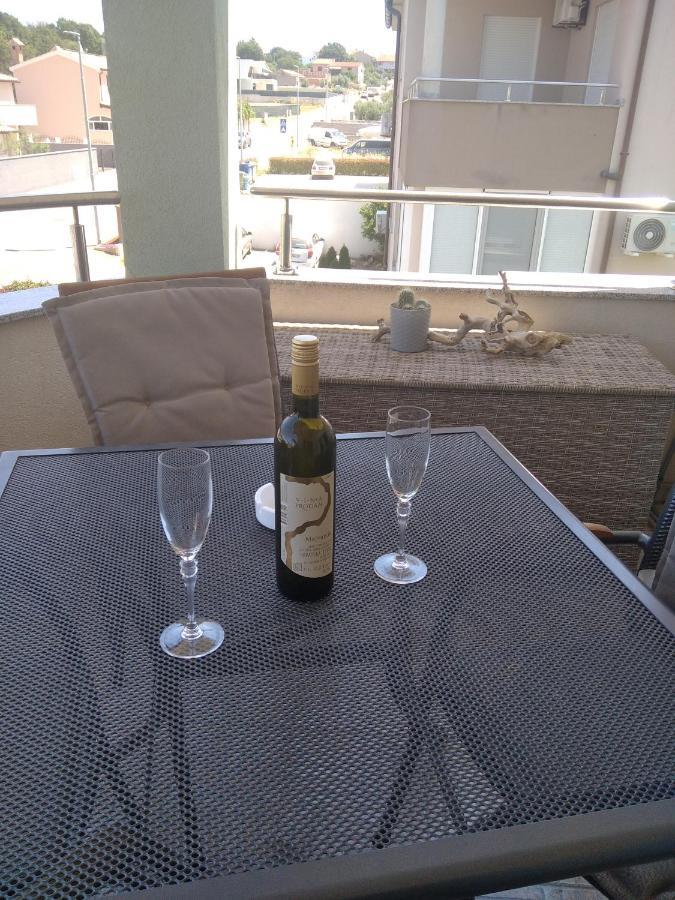 מדולין Apartment Violeta מראה חיצוני תמונה